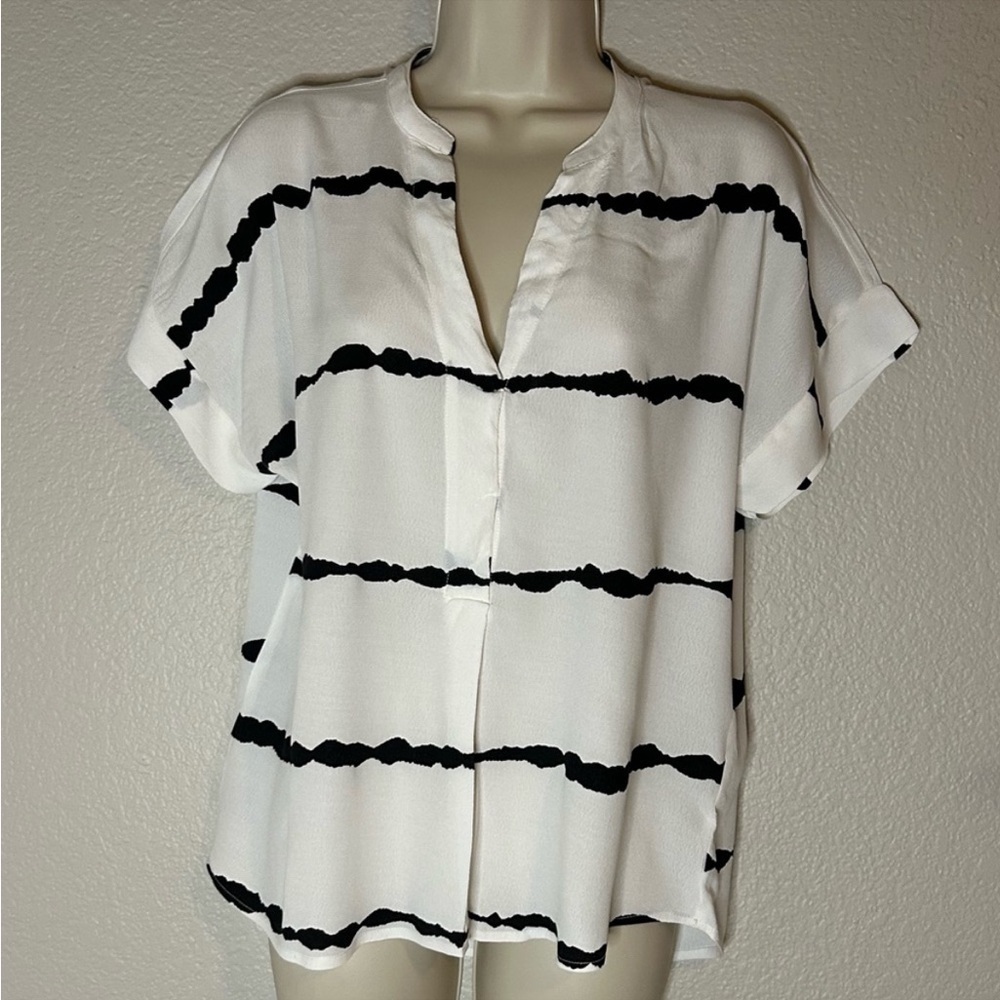 Lovestitch sleeveless shirt - white with blue stripes size S